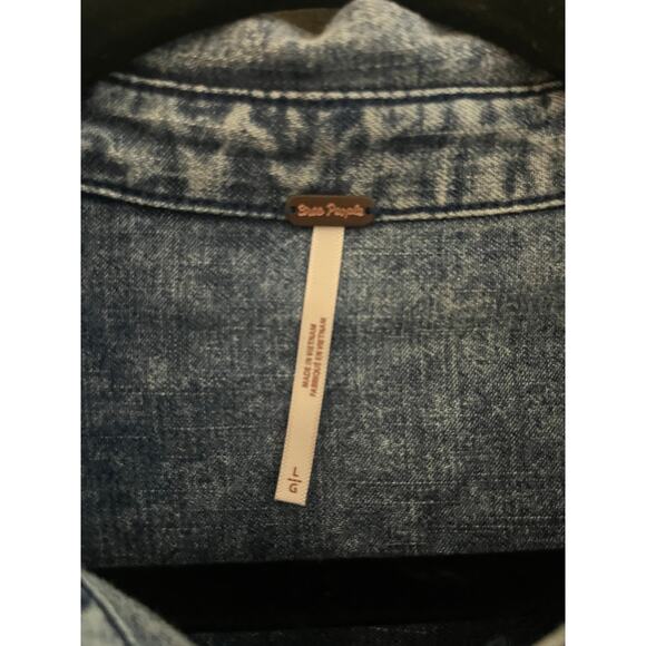 Free People Samantha Ruffle Denim Long Sleeved Button Up Shirt-Large - Picture 3 of 6